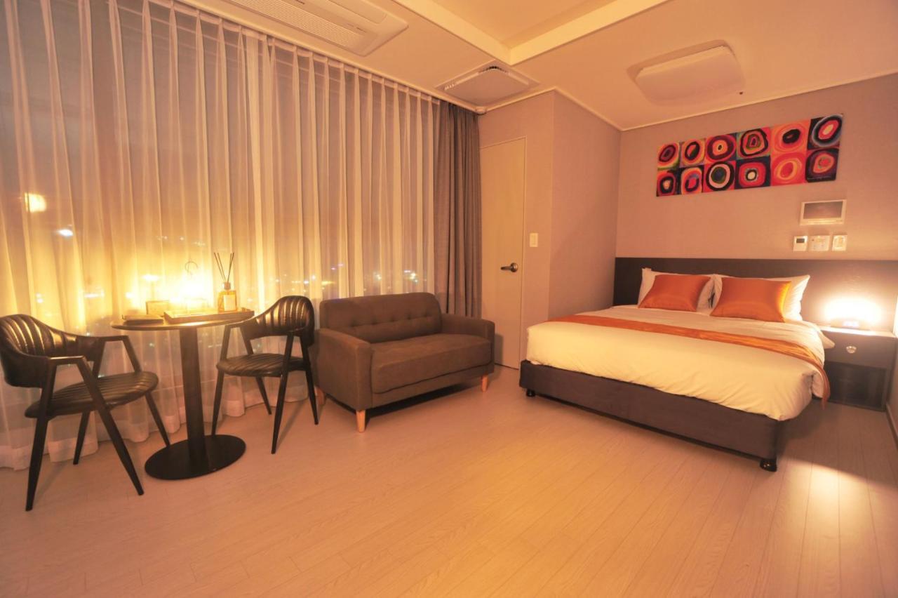 Coopstay Yeosu Hotel Esterno foto