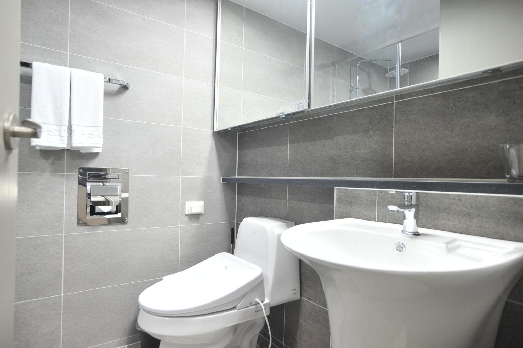 Coopstay Yeosu Hotel Esterno foto