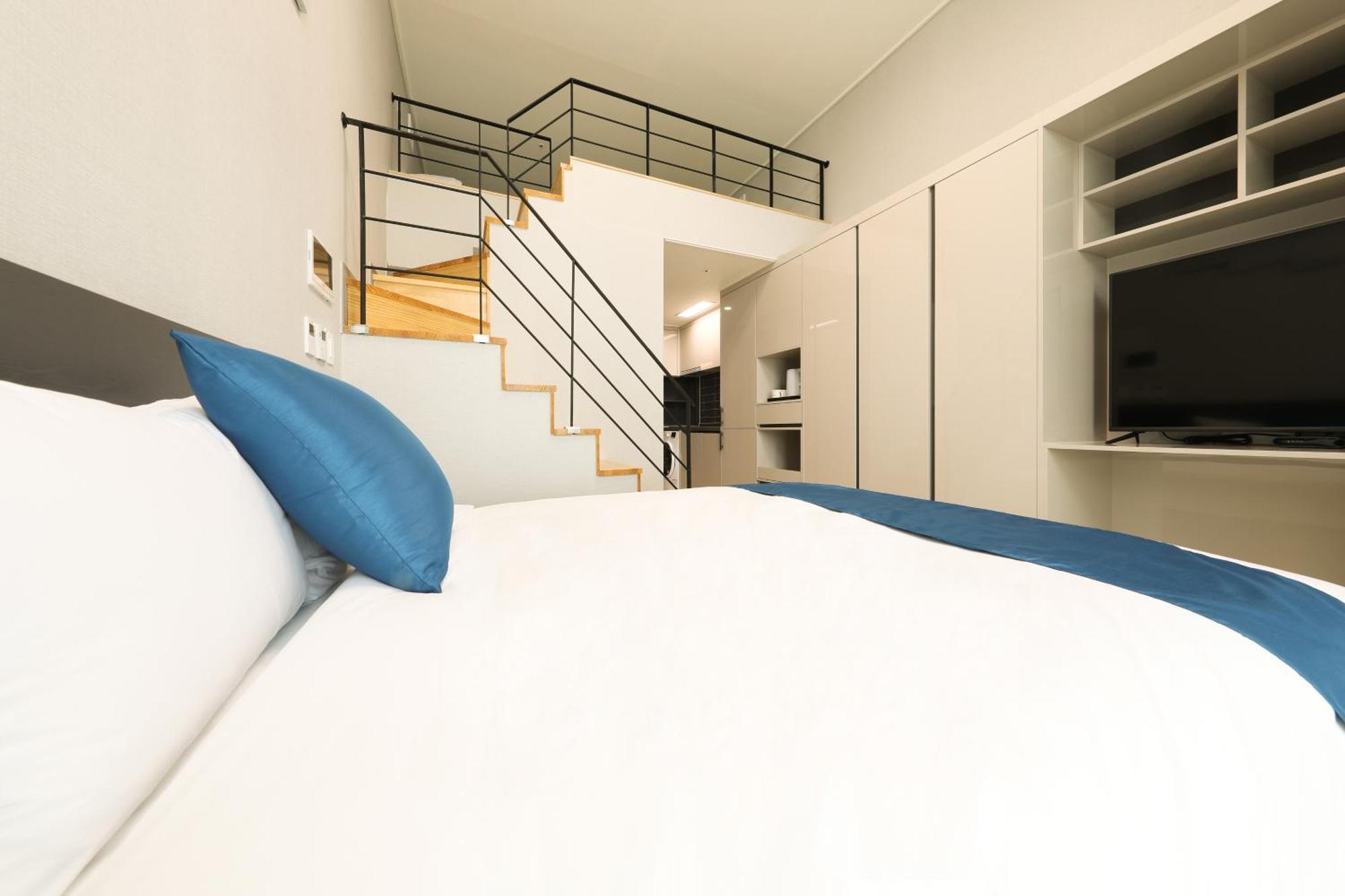 Coopstay Yeosu Hotel Esterno foto