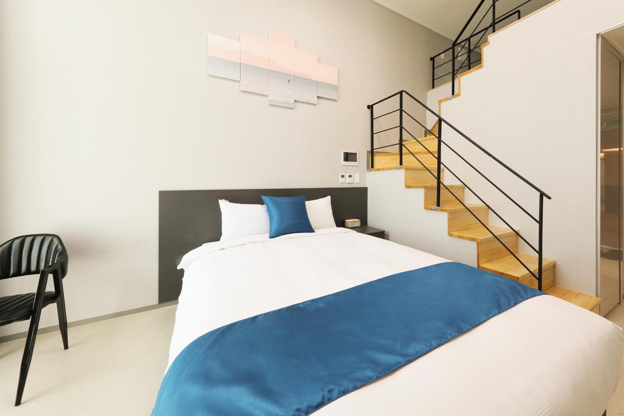 Coopstay Yeosu Hotel Esterno foto
