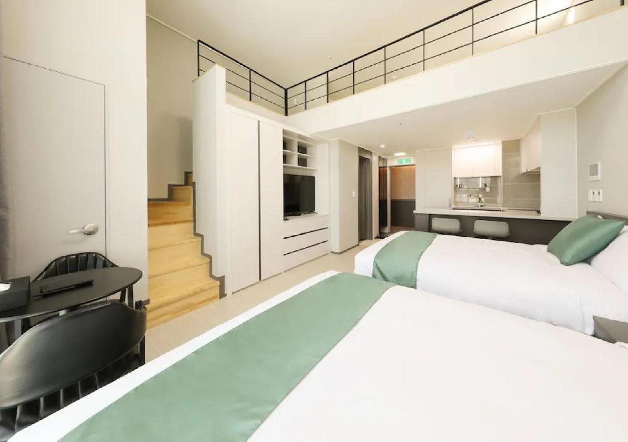 Coopstay Yeosu Hotel Esterno foto