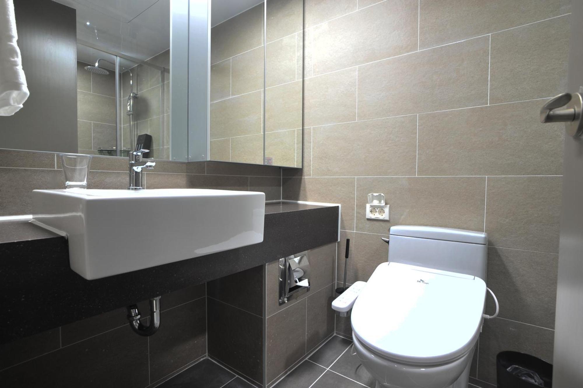 Coopstay Yeosu Hotel Esterno foto